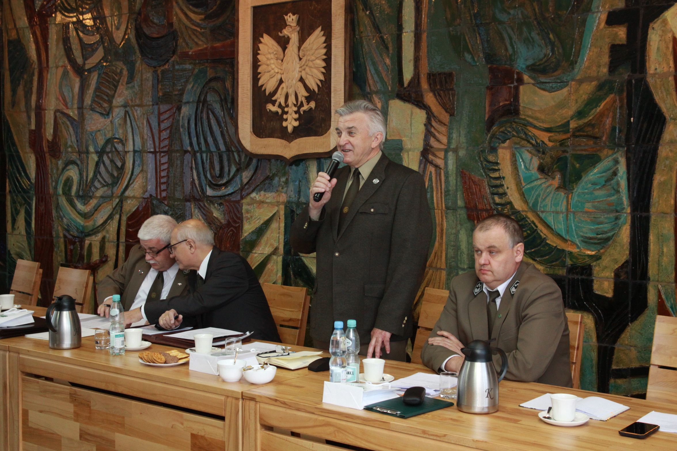Fot. 1 Prezydium Zjazdu- od prawej Gerard Sulej, Paweł Kania, Andrzej Borkowski, Mirosław Choroś